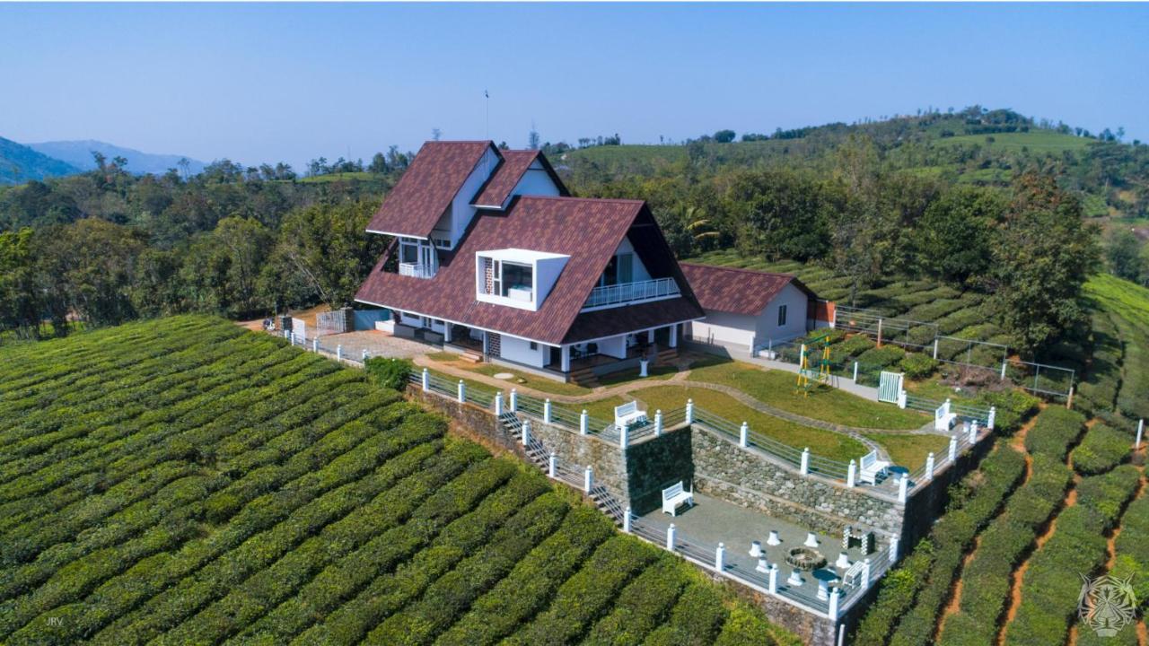The Highlander Hotel Вагамон Екстериор снимка