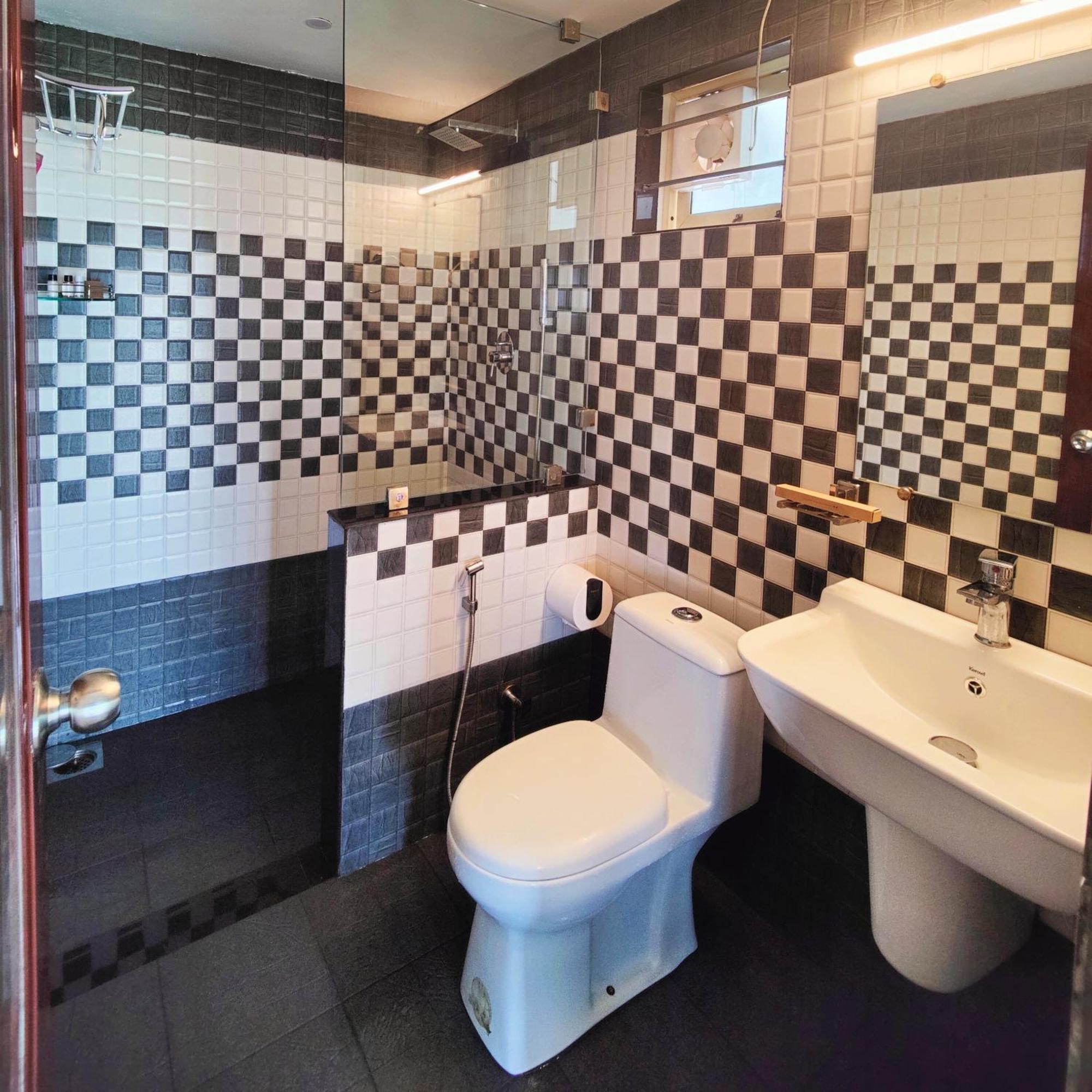 The Highlander Hotel Вагамон Екстериор снимка