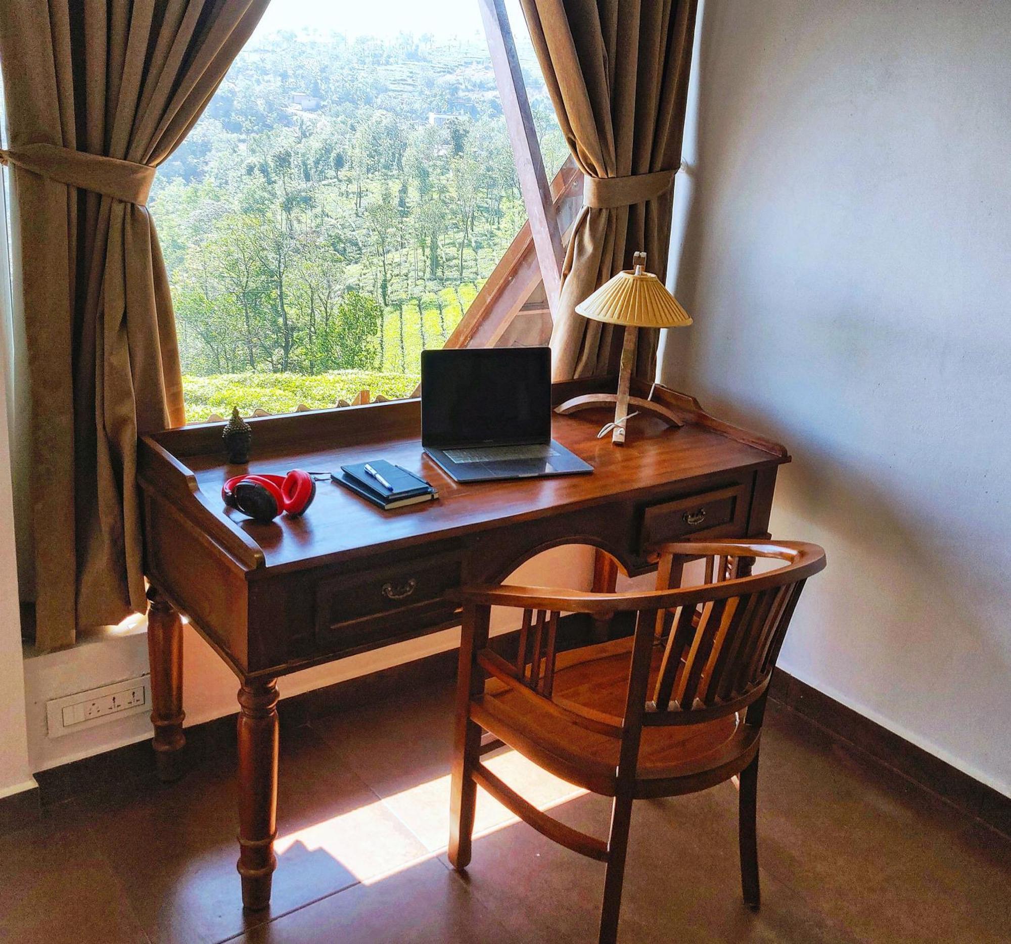 The Highlander Hotel Вагамон Екстериор снимка